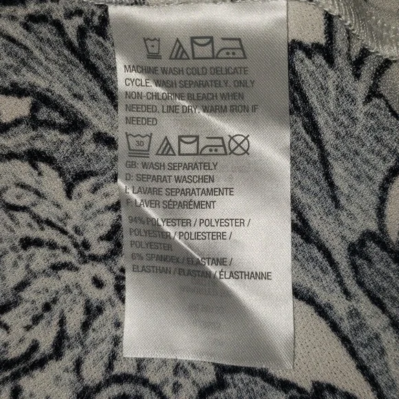 Bob Mackie Wearable Art 3/4 Sleeve V Neck White Gray Black Size Small - Picture 6 of 7